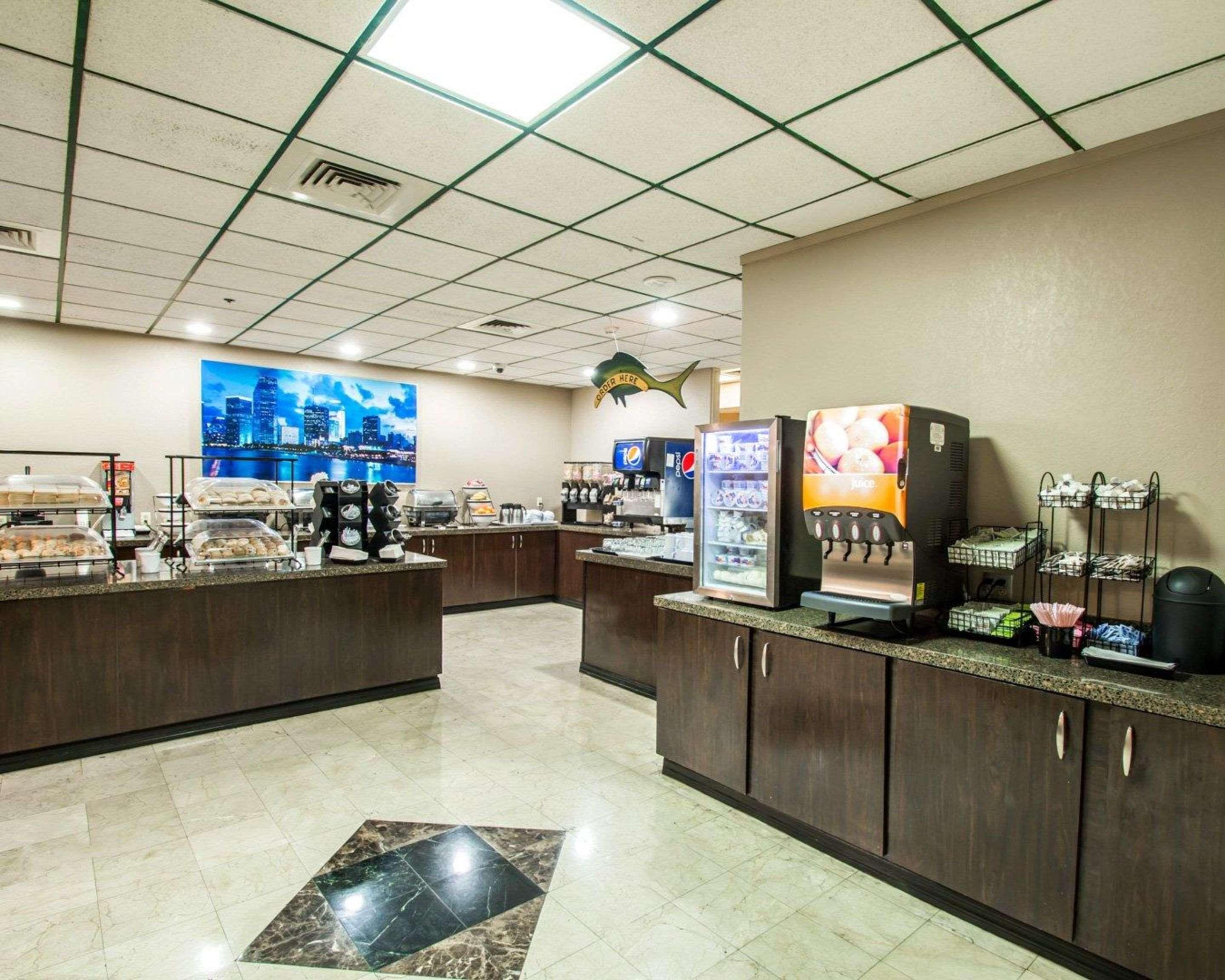 Clarion Inn & Suites Miami International Airport Luaran gambar