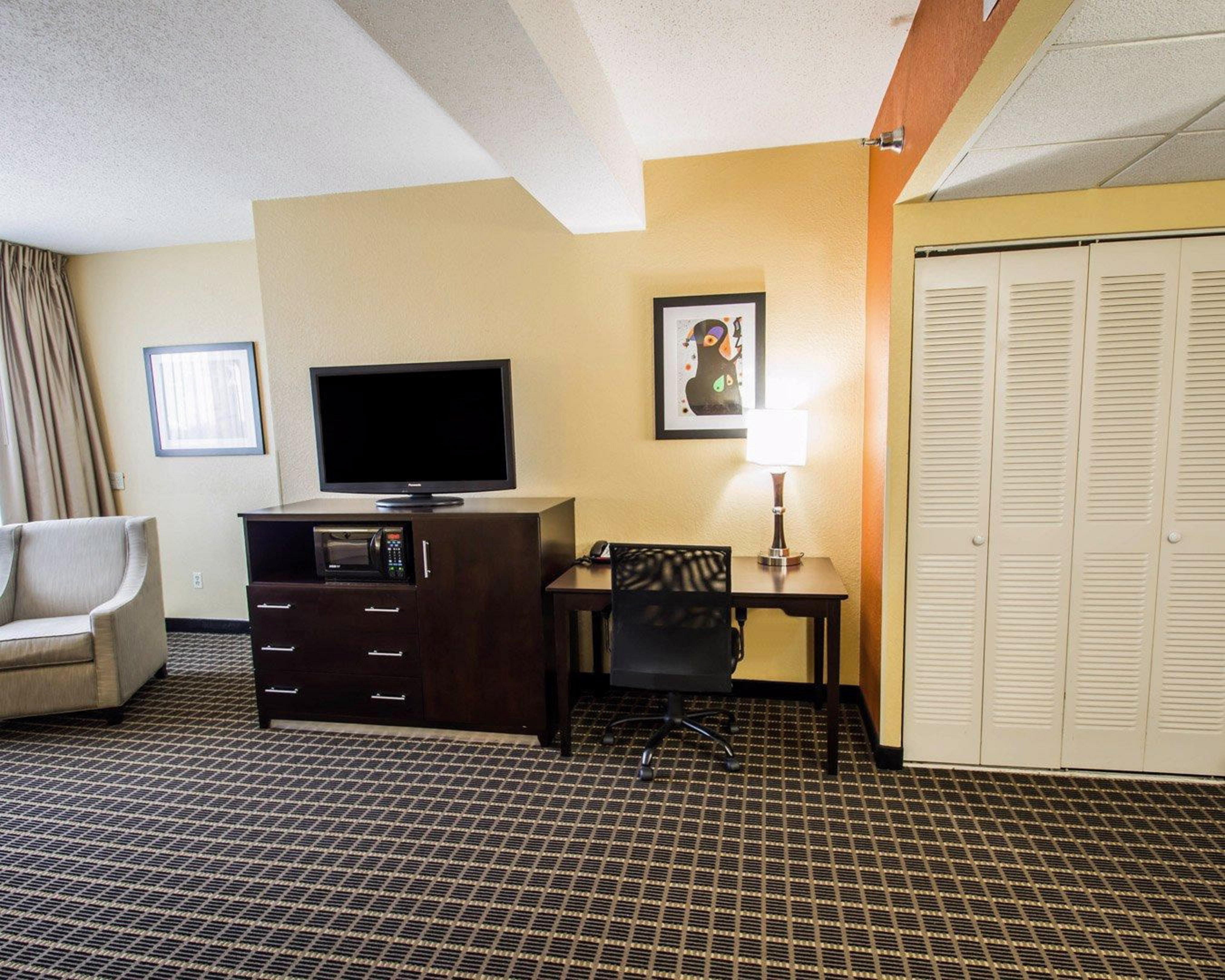 Clarion Inn & Suites Miami International Airport Luaran gambar