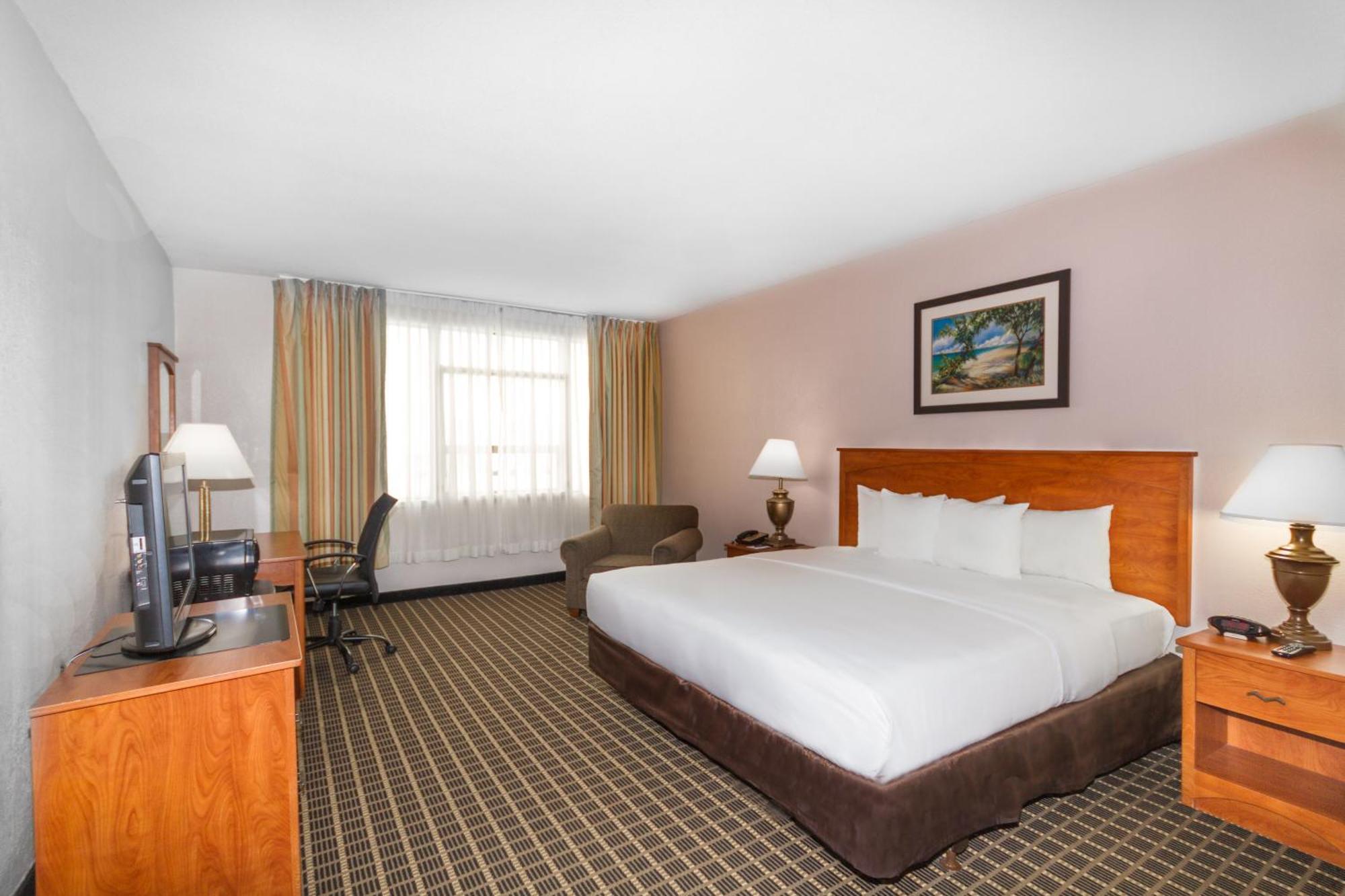 Clarion Inn & Suites Miami International Airport Luaran gambar