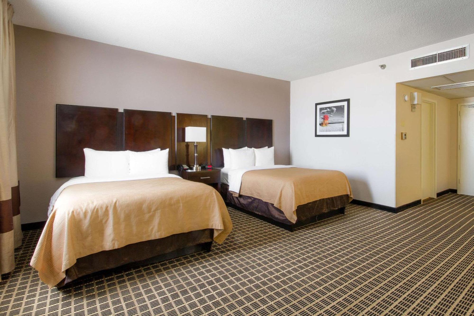 Clarion Inn & Suites Miami International Airport Luaran gambar