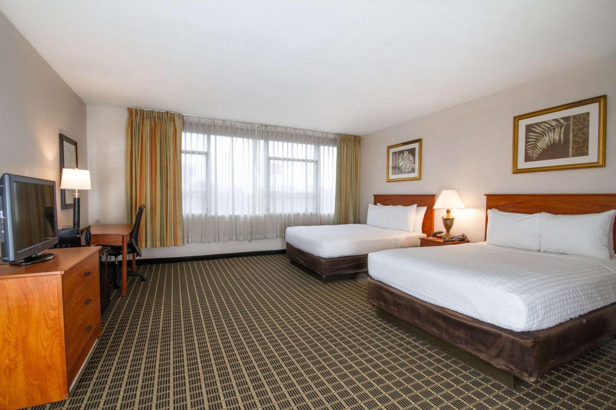 Clarion Inn & Suites Miami International Airport Luaran gambar