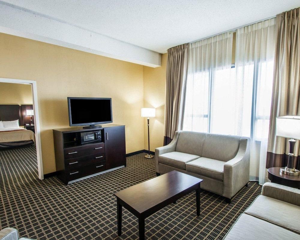 Clarion Inn & Suites Miami International Airport Luaran gambar